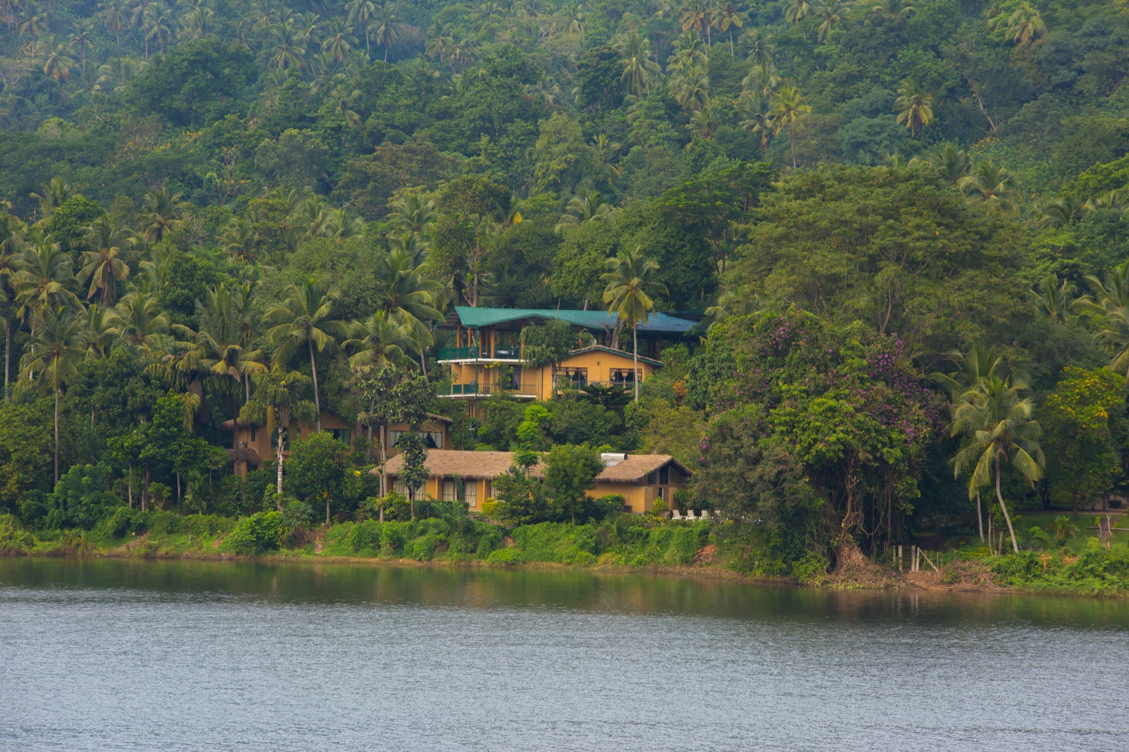 Oruthota Chalets Hero Image